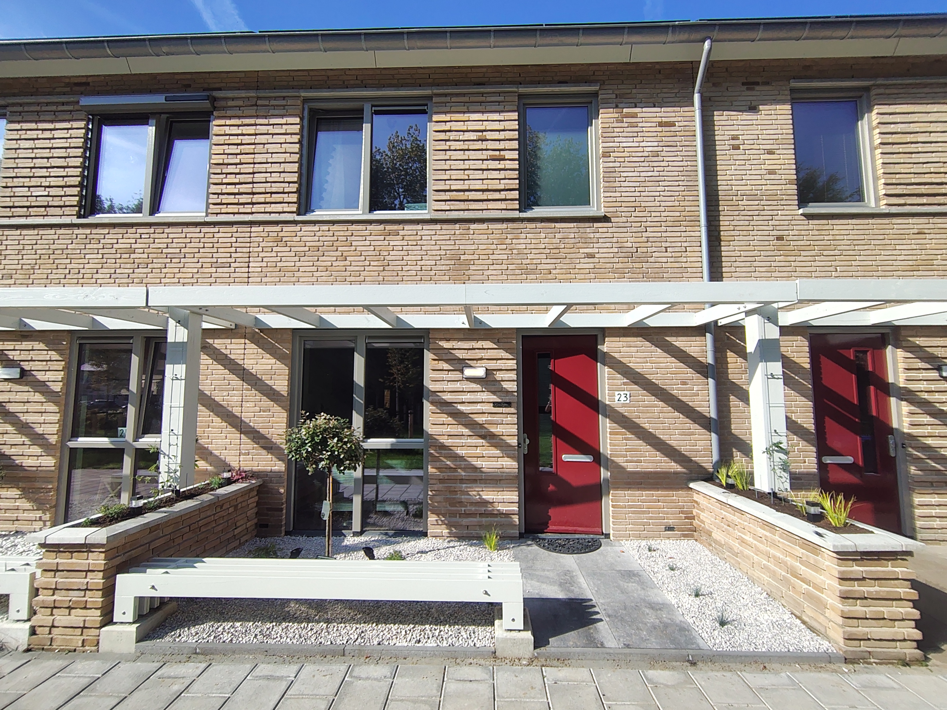 Na: Tuinaanleg 40m2 Dordrecht (voortuin)